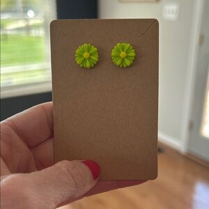 Green Floral Daisy Stud Earrings - Women Jewelry Earrings
